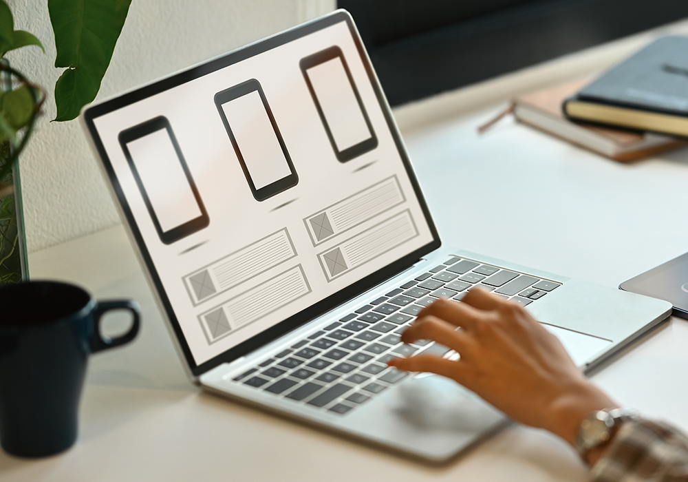 Realizare site de prezentare MM Creative Realizare site de prezentare MM Creative